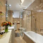 Agli Scaligeri Bed and Breakfast 3*